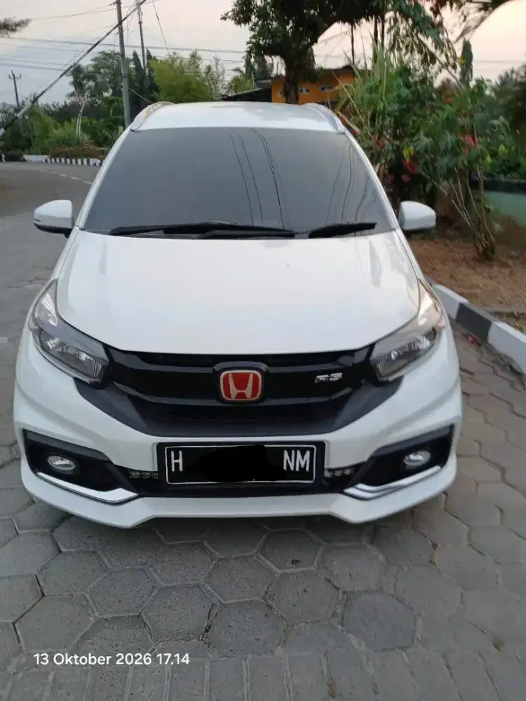 Honda Mobilio RS AT
