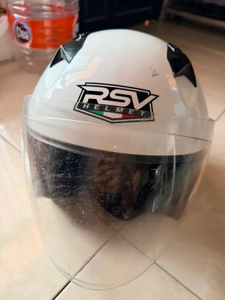 Helm Rsv putihh