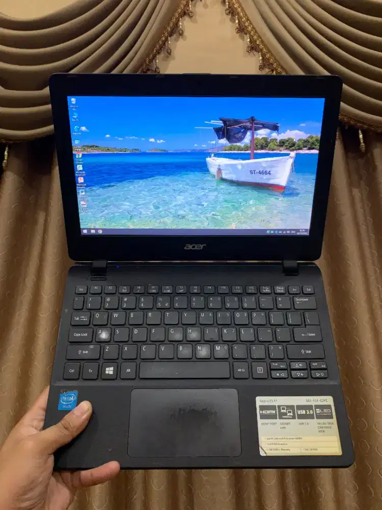 Laptop Acer Aspire ES 11