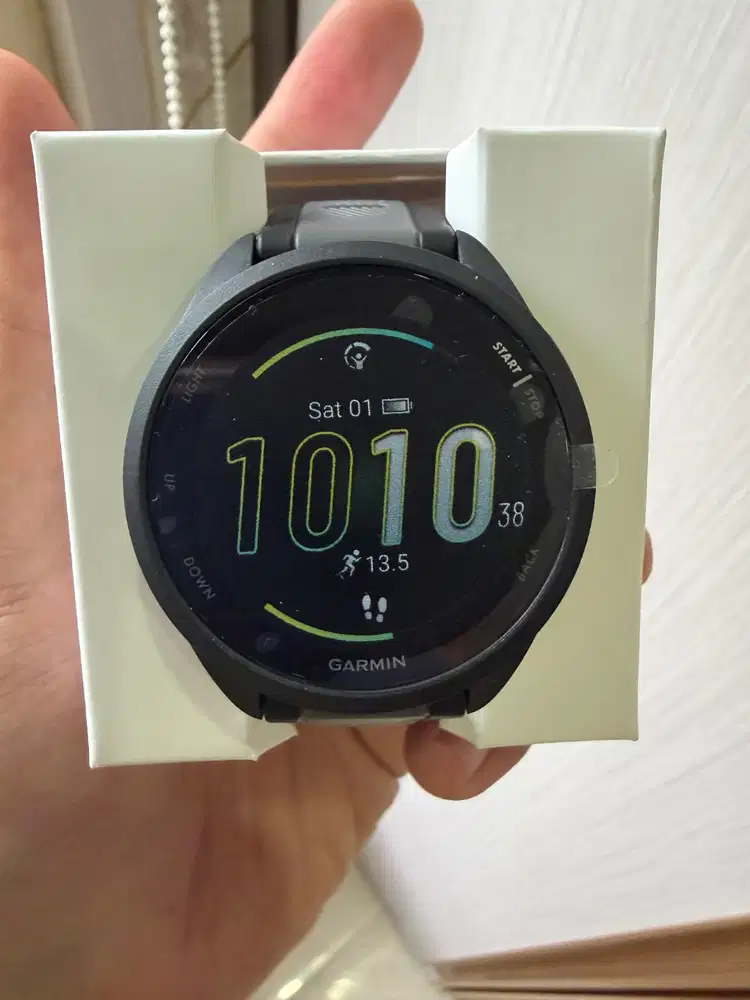 Garmin Forerunner 165 Hitam BNOB