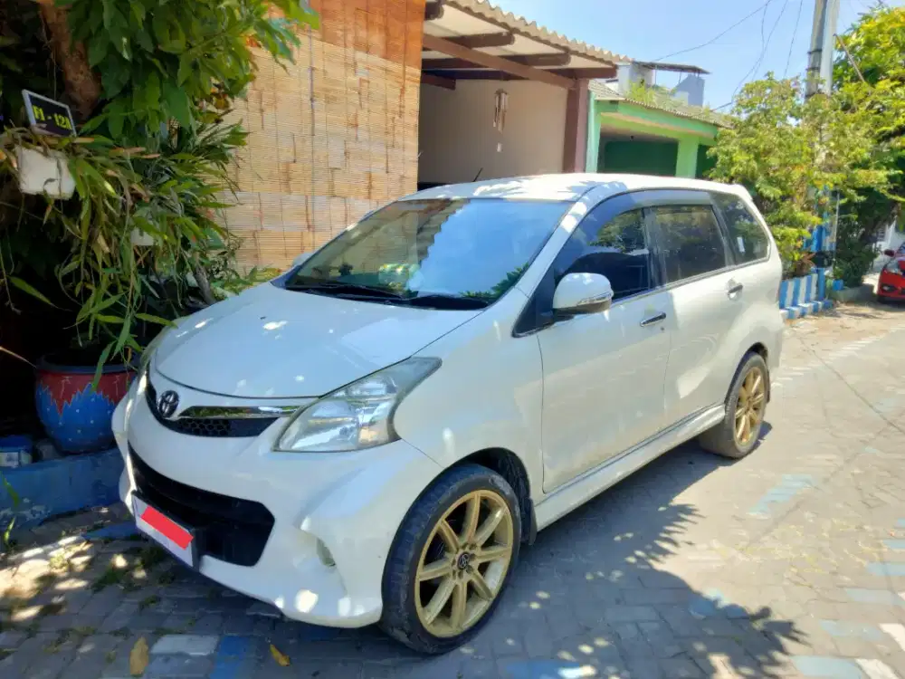 Avanza Veloz Matic Istimewa