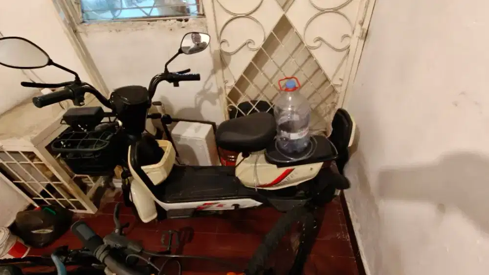 sepeda listrik uwinfly df5 bekas