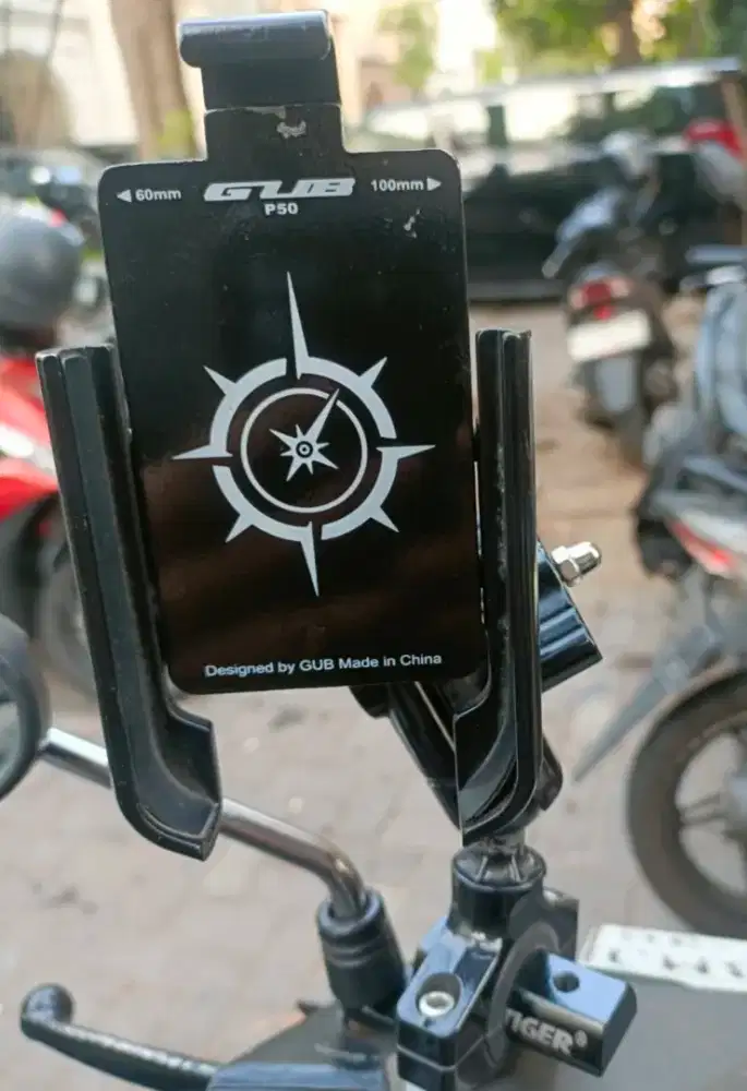 Holder GUB P50 lengkap