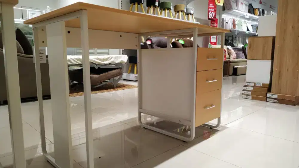 MEJA KANTOR + LACI