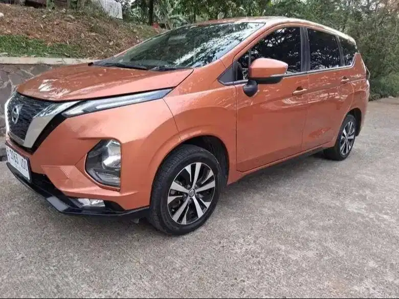 Nissan Livina VE 2019 Matic – Mobil Keluarga, Tangan Pertama, Siap Pak