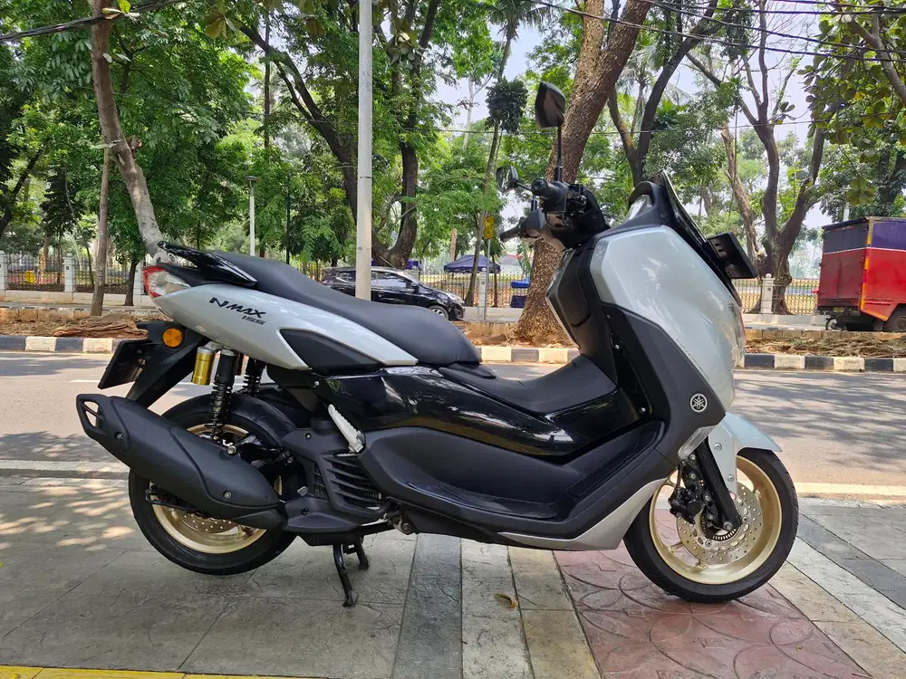 DP MINIM 2JTA CASH NEW YAMAHA N MAX KEYLESS THN 2021 PJK IDUP
