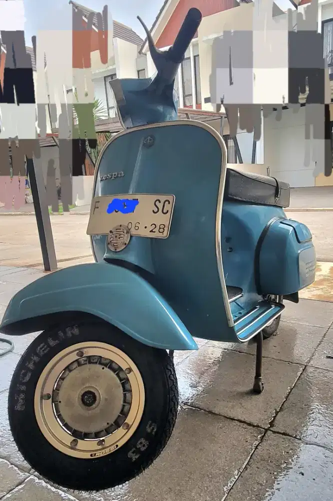 Vespa Super 150