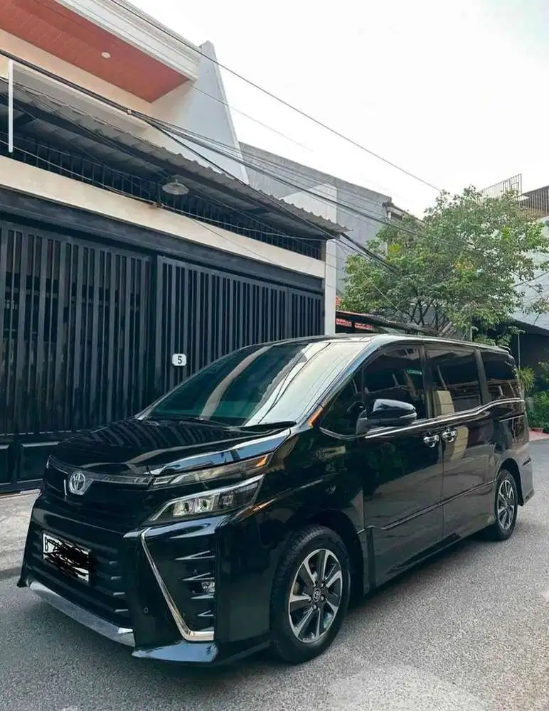 Toyota Voxy 2019 Bensin