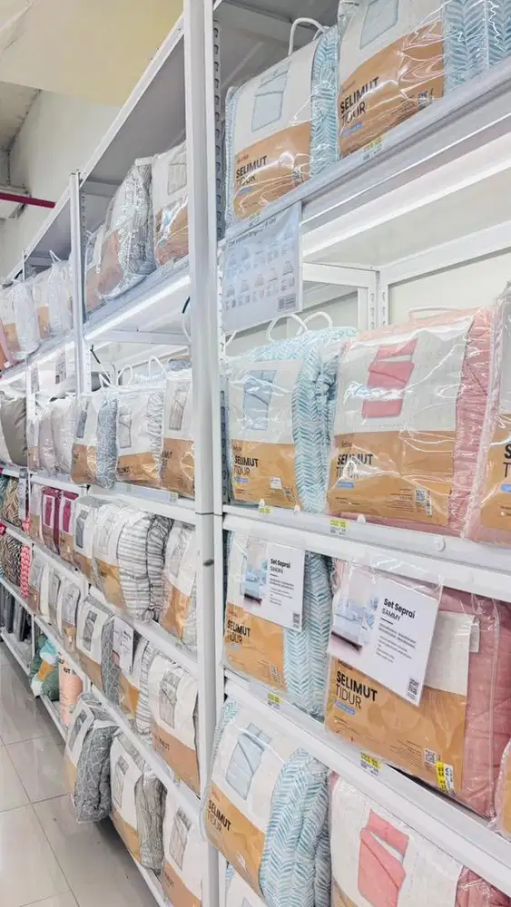 Selimut tidur poliester