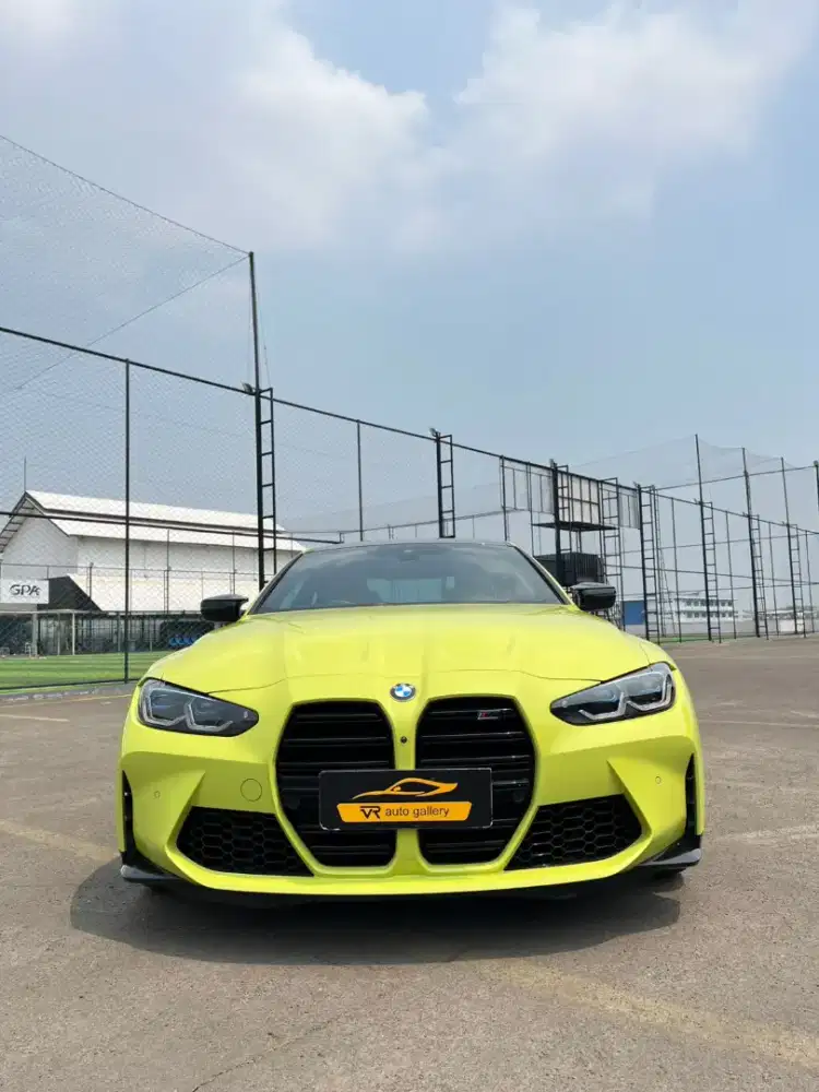 BMW M4 ID8 NIK : 2023