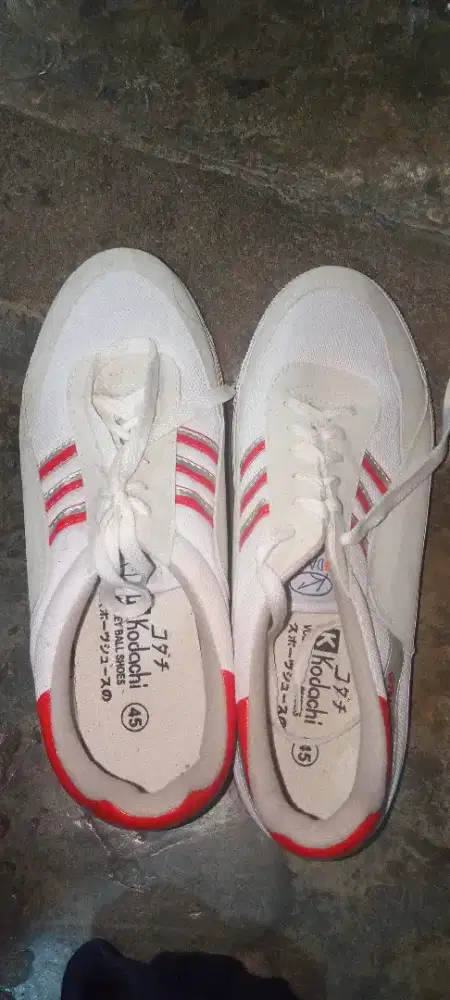 Sepatu kodachi UK 45