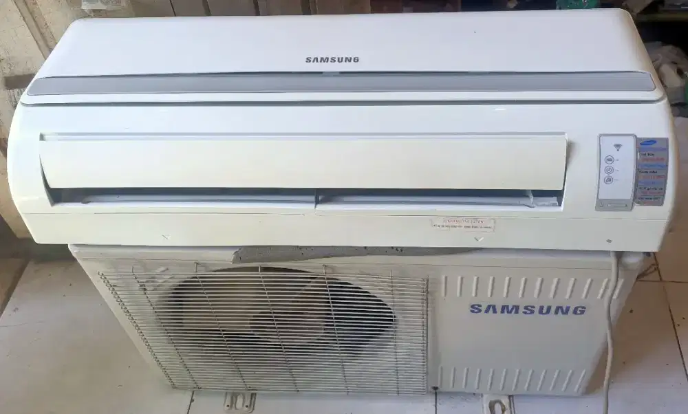 Jual ac samsung 1/2pk R 410 lowwat 350 watt kondisi 95% ori semua