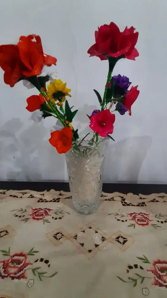 Pot Kristal Bunga