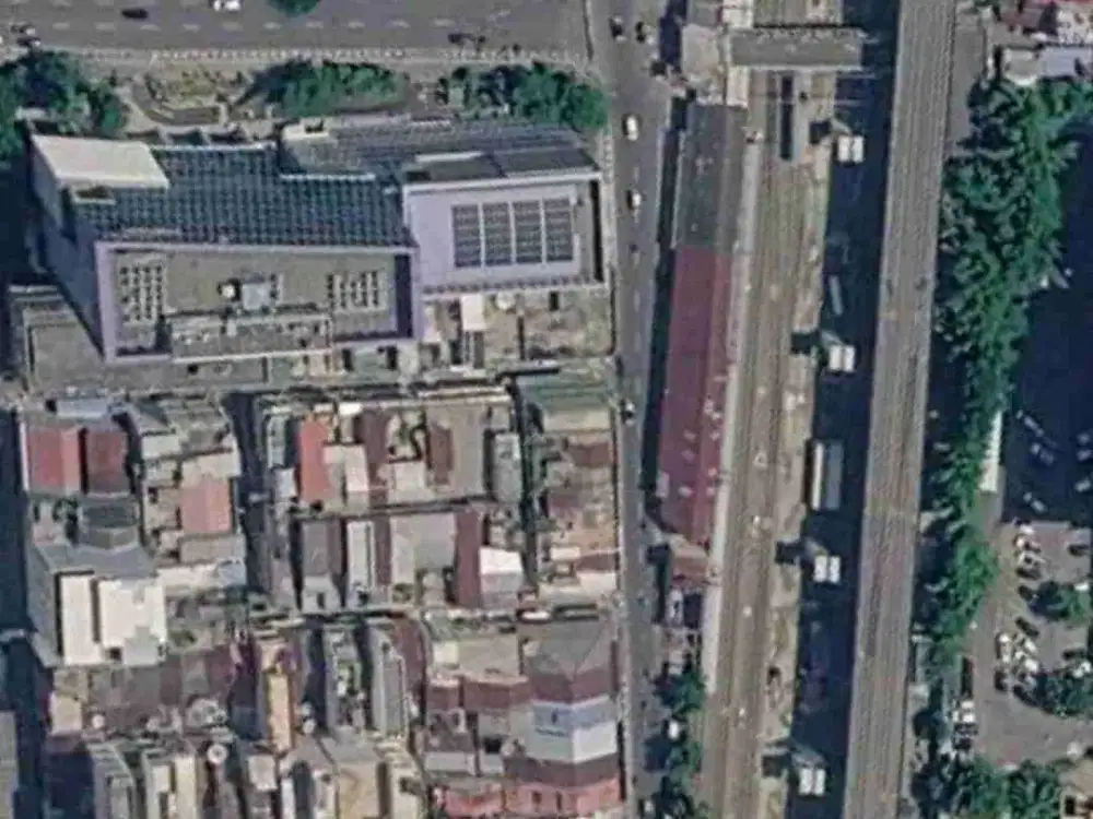 tanah dan bangunan inti kota.medan