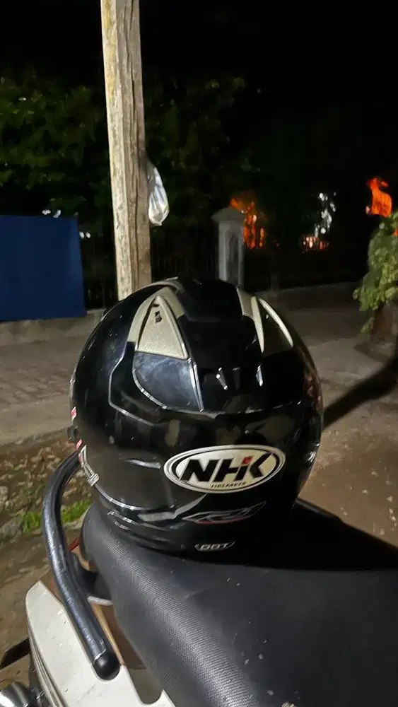 Dijual Helm NHK R1