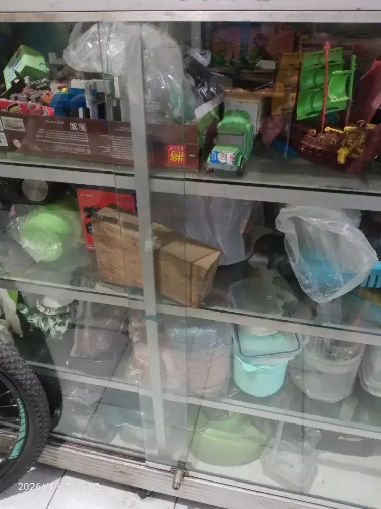Jual etalase kaca 3 susun