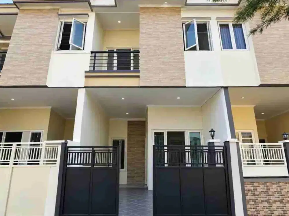 Dijual rumah 2 lantai di Gading Indah, Surabaya timur