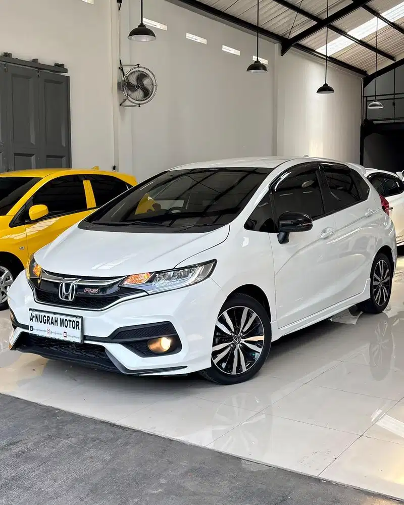 KILOMETER 20RIBU !! Honda JAZZ RS GK5 MATIC 2018 || ANM