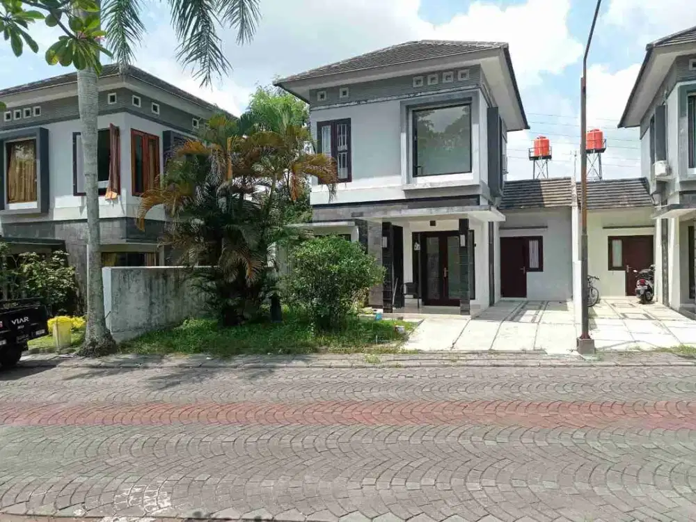Dijual murah dibawah harga pasar Tanah bonus bangunan Rumah dalam perumahan Jl palagan km 11