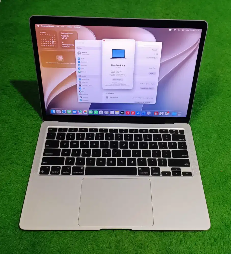 Apple Macbook Air M1 2020 13inch M1 8/256 GB Silver Murah