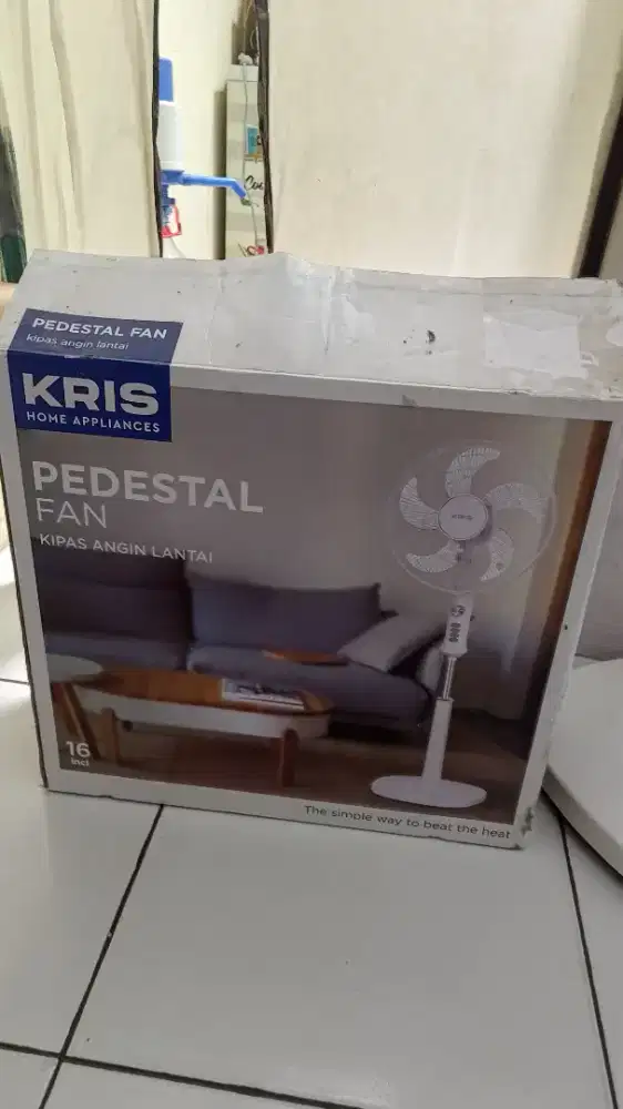 Kipas angin lantai merk kriss