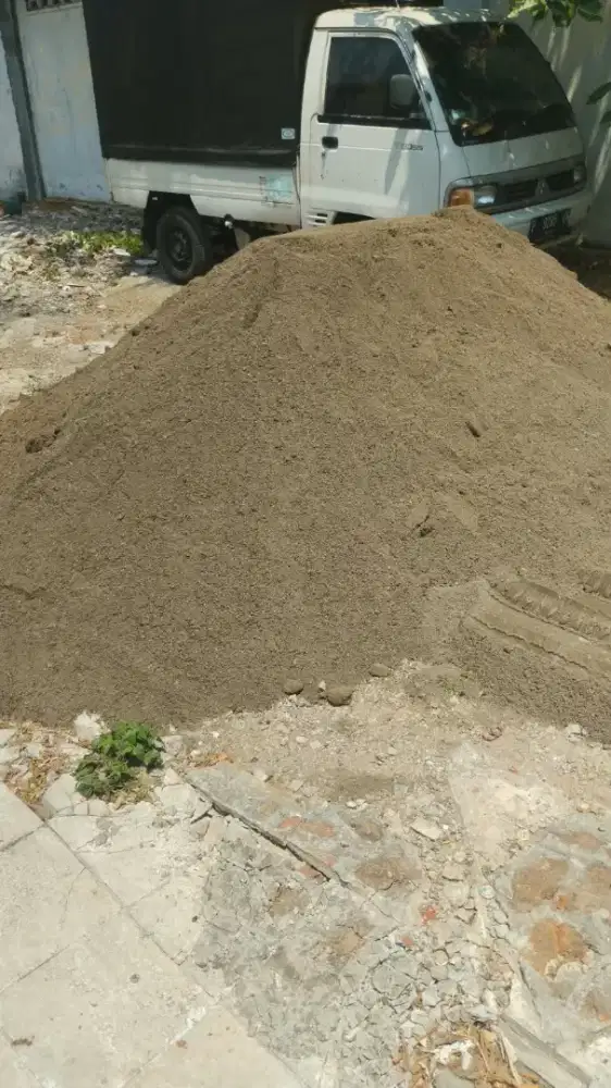 PASIR CAMPUR : 
Pasir Campur Hitam / Pasir Untuk Cor / Plester
