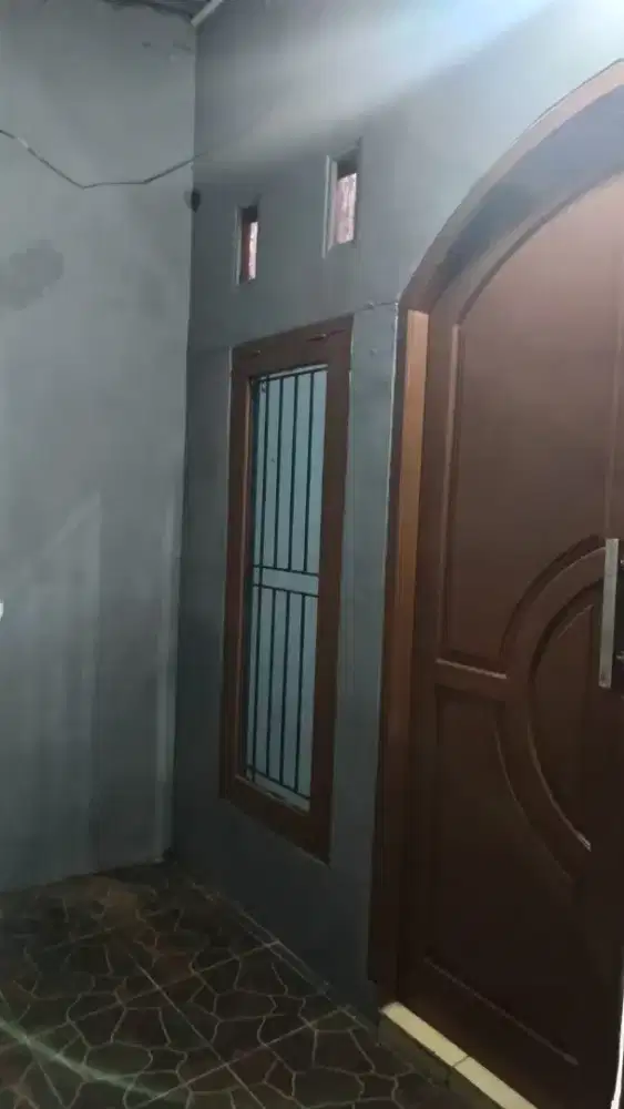 Di kontrakan rumah 2 kt 1 km