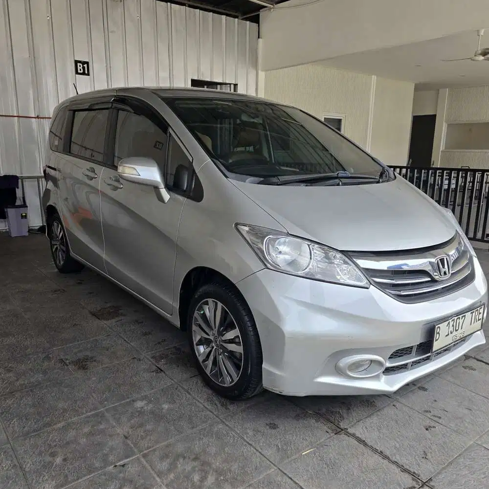 Honda Freed 2013 Bensin