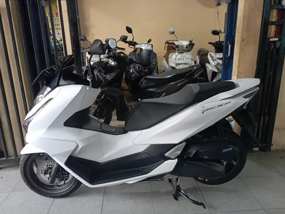 KM 2rb Honda PCX 2026 like new