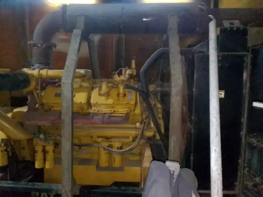 Jual genset bekas Caterpillar 500 kva