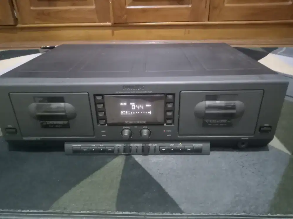 Tape pilips fc931