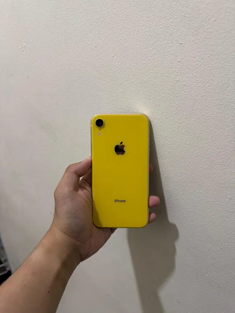 DIJUAL IPHONE XR 64GB