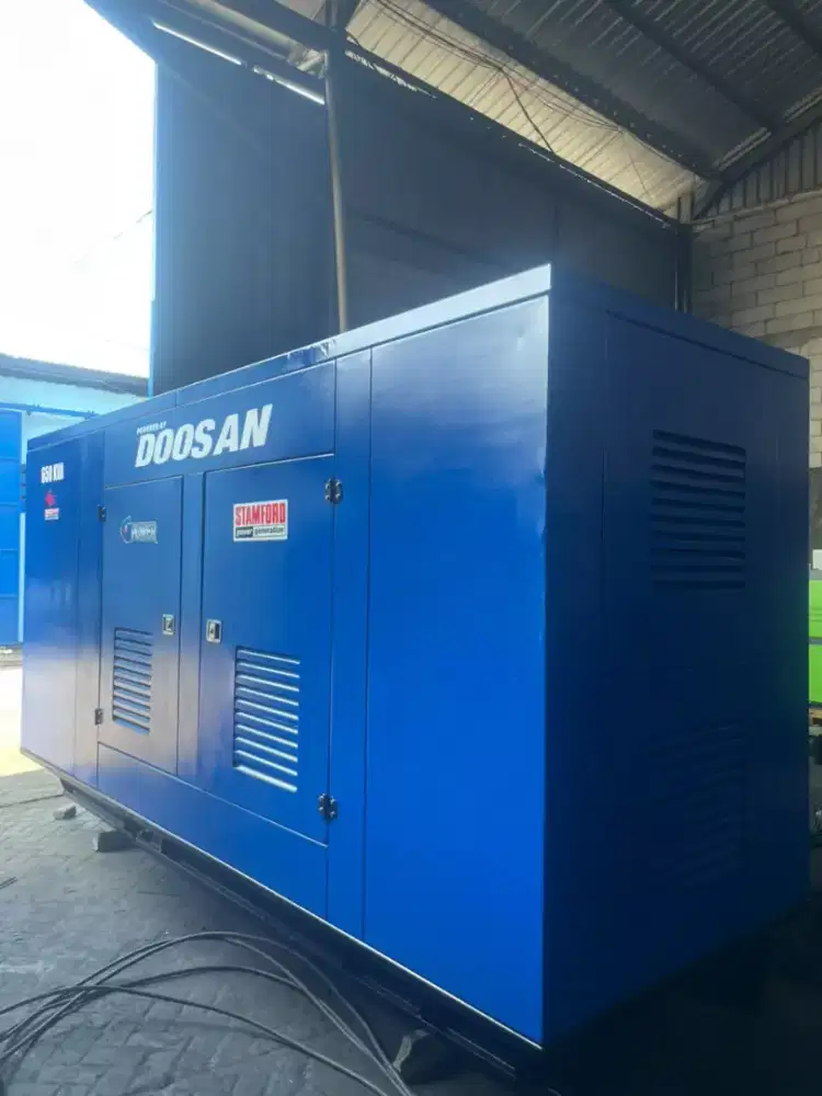 Jual genset bekas dossan 650 kva 2014