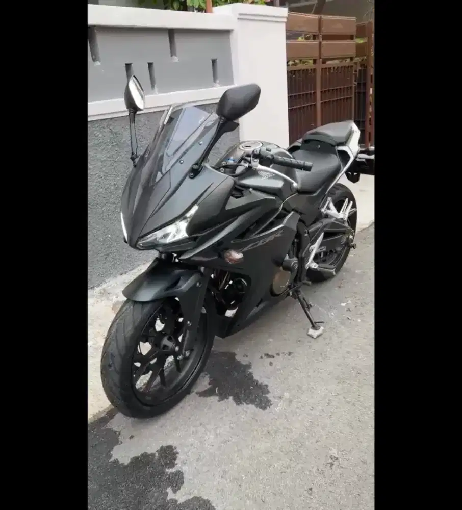 Honda CBR 500R jual santai