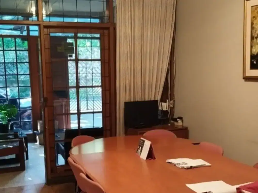 Rumah 2 Lantai di Setra Sari Bandung, LT 350 M²