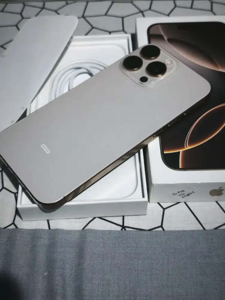 iPhone 16 Pro Max 256