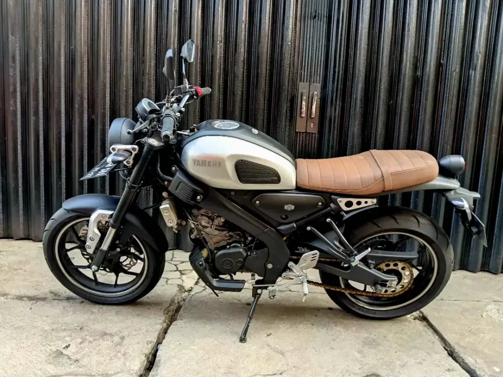XSR 2022 jual Cepet pajak panjang mulus banget