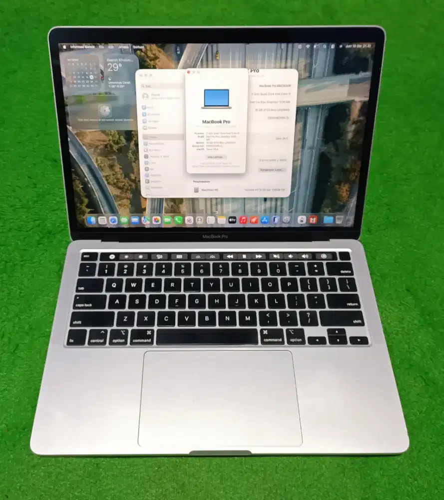 Apple Macbook Pro 2020 13inch i5 16/512 GB Silver Touchbar Murah