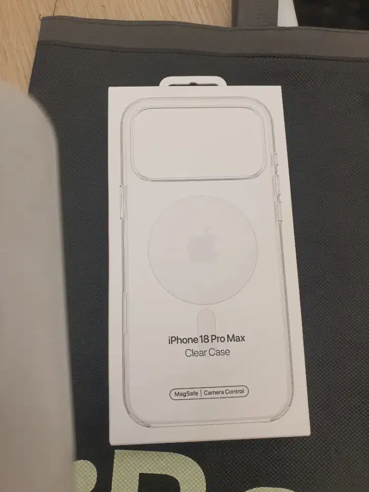 Clear case iphone 18 promax magsafe camera control original