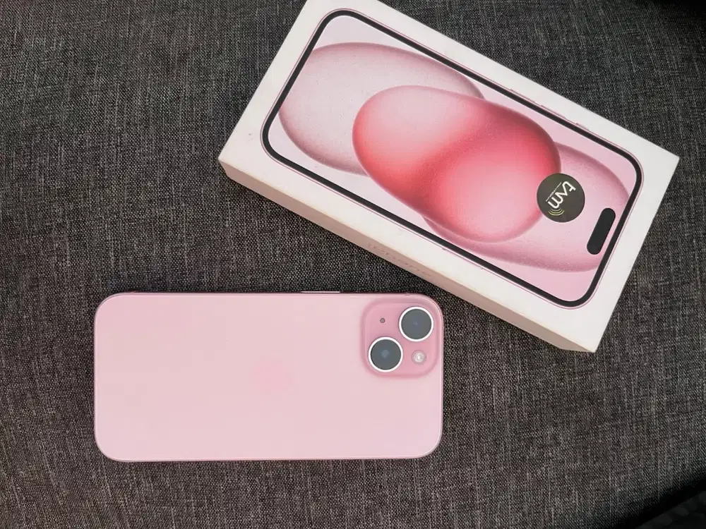 iPhone 15 128 PINk