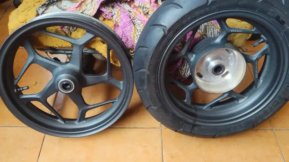 Velg Ori Honda PCX 160 Kondisi Bagus
