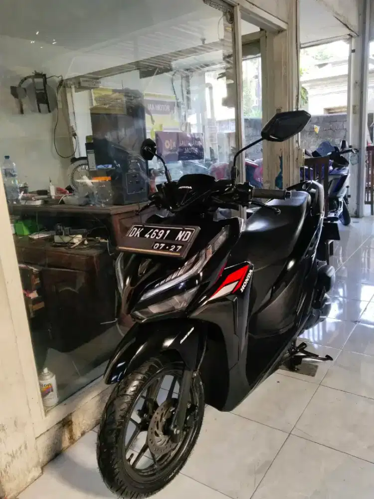 Honda Vario 125 CC thn 2022 cash  Bali dharma motor