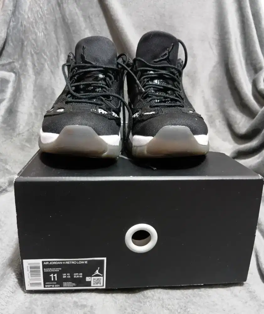Jual cepat harga nego - Air Jordan 11 IE Craft black size 44