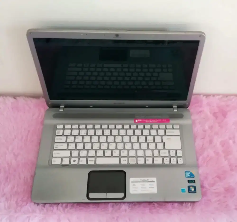 Laptop Super Istimewa Sony