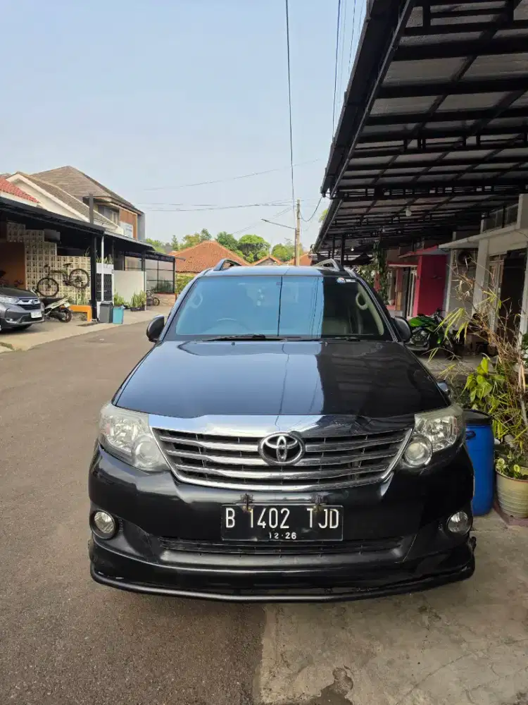 Fortuner V 4x4 2012