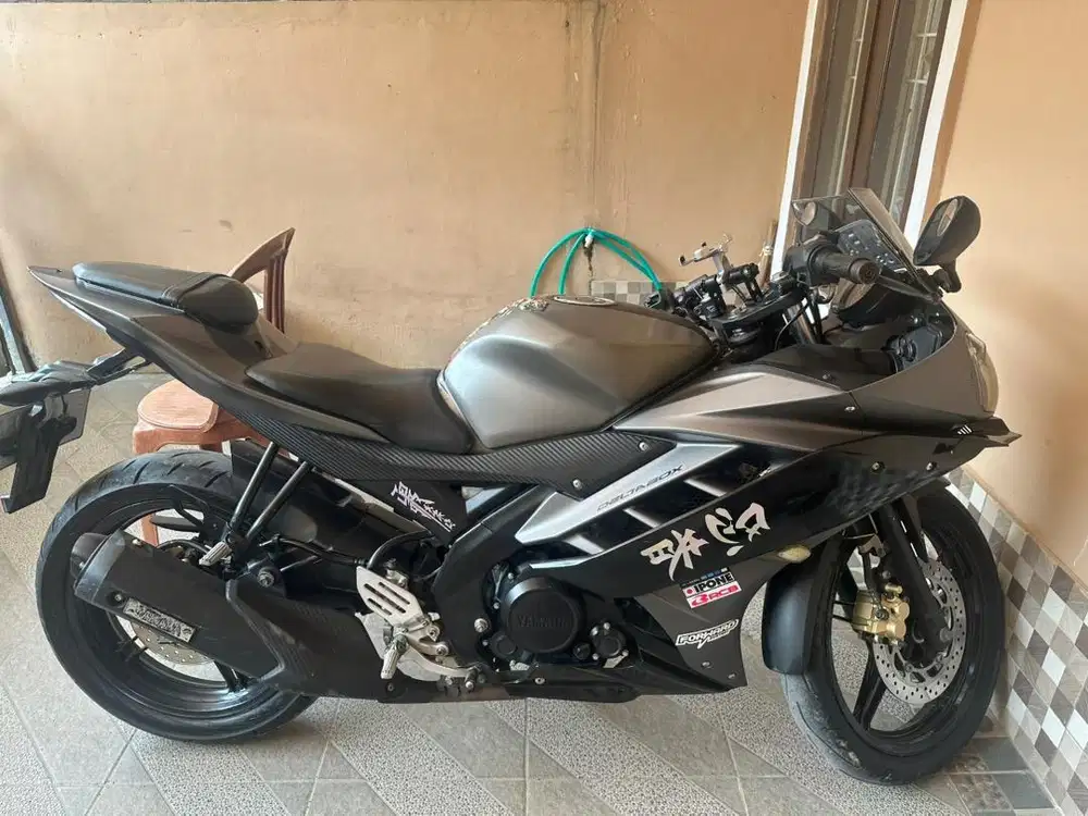 MOGE Yamaha R15 V2 2016 komplit sehat