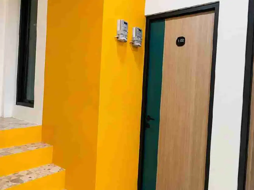 Kost Premium 12 BR Reafy Stock, 2 Menit Pintu Kukel UI, Penyewa Datang Sendiri Tanpa Iklan, Occupancy Tinggi, Desain Cantik Futuristik Bikin Betah