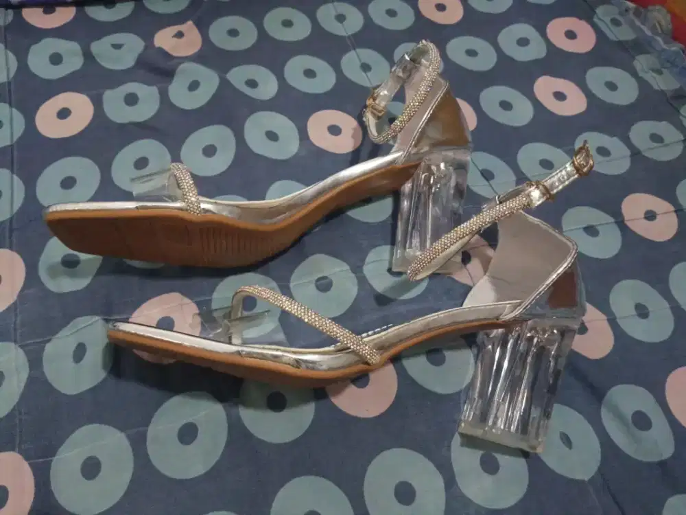 High heels silver uk 41