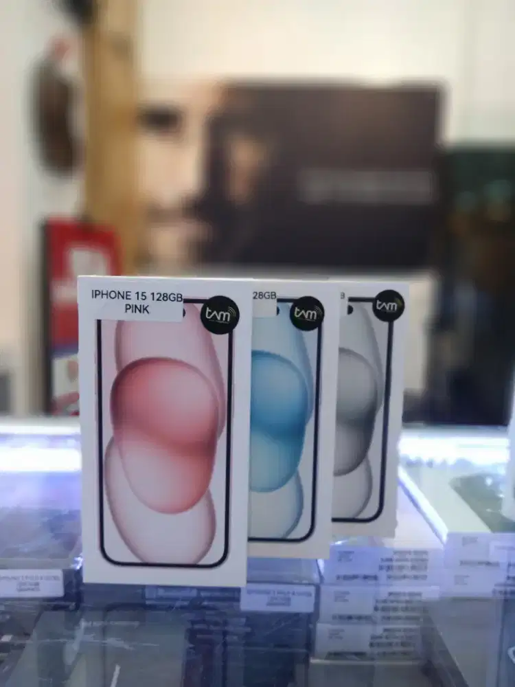 iPhone 15 128GB iBox