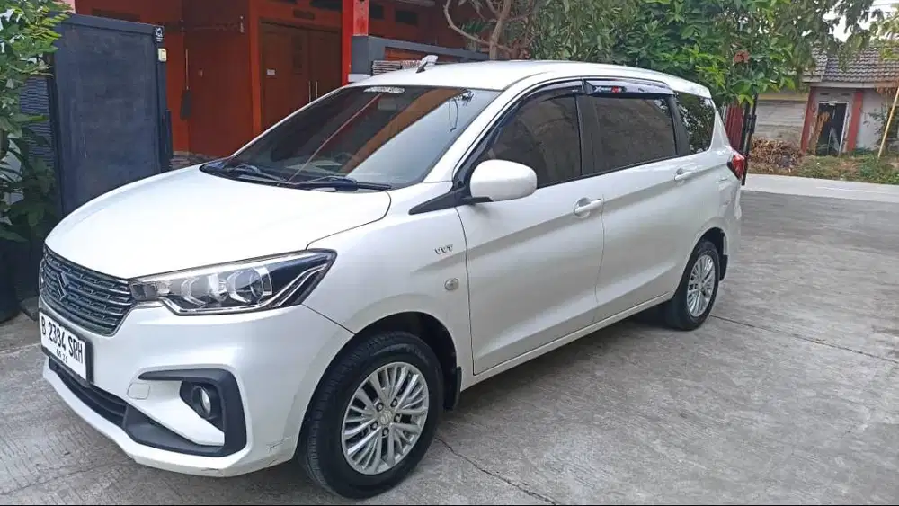 Jual Ertiga GL Matic 2020 – KM 78 Ribu, Fullset, Siap Pakai